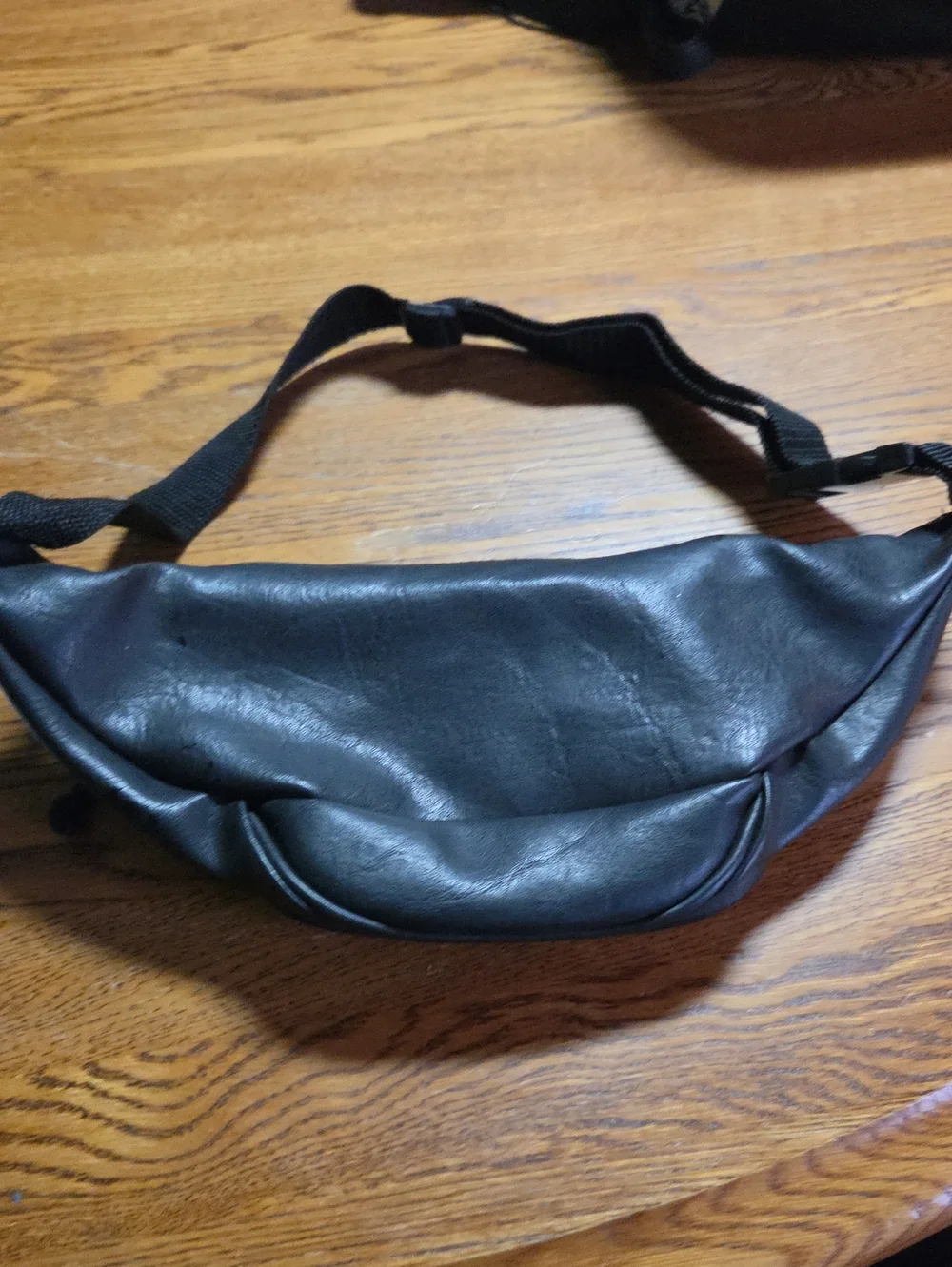 Vintage 90 Leather 